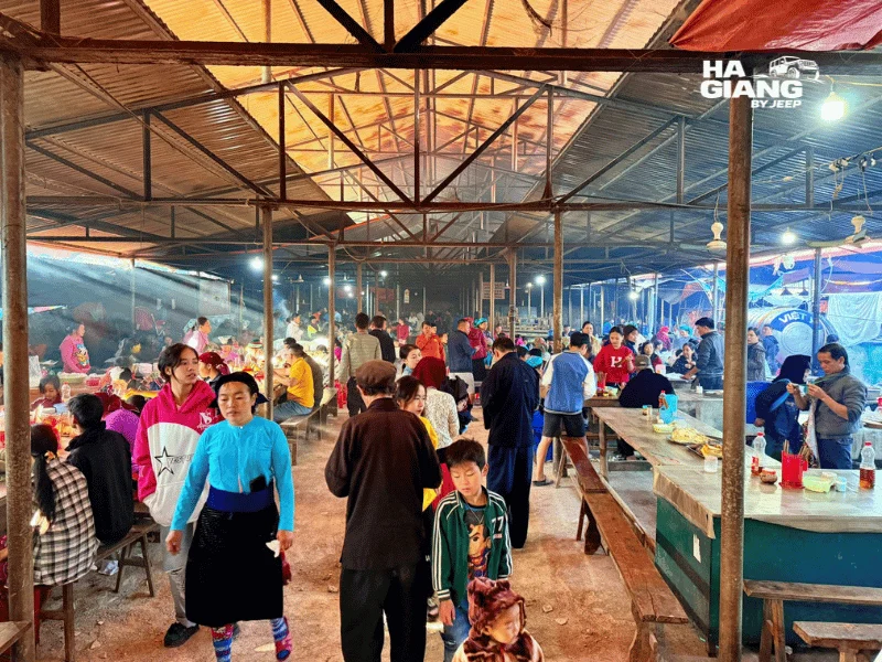 Dong Van Sunday Market with Hmong traders on the Ha Giang Loop