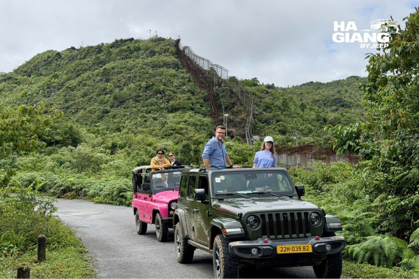 A local driver deciding the day's route direction on the Ha Giang Loop