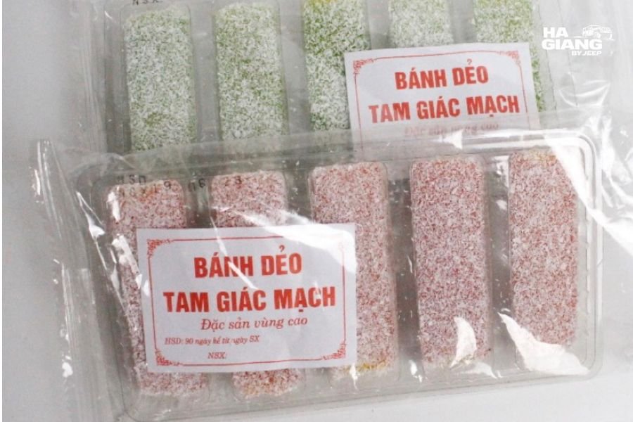 Buckwheat cake and corn wine at a market stall during Ha Giang buckwheat flower season