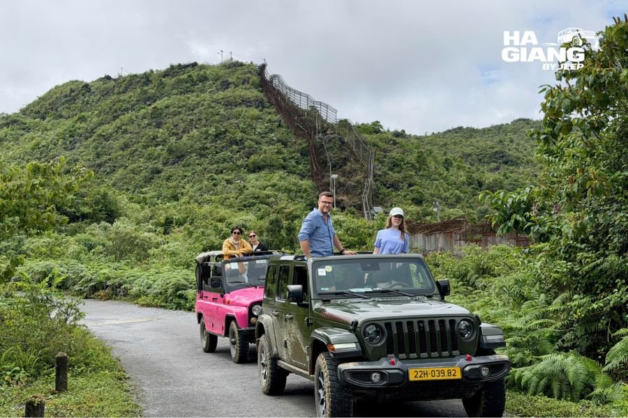 Inside a heated private jeep on the Ha Giang Loop in winter