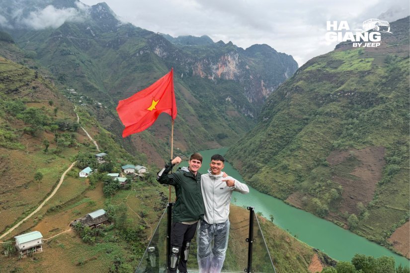 Ma Pi Leng Pass in the morning, the payoff of the standard loop direction