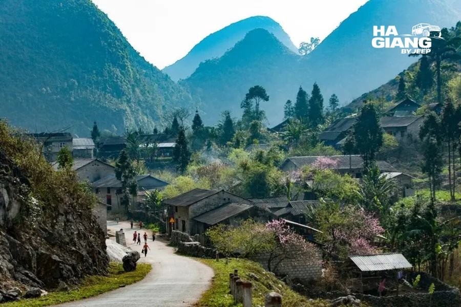 Old adobe houses in Pho Bang near Tham Ma Pass