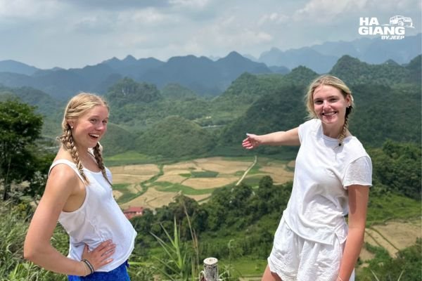 Quan Ba Heaven's Gate viewpoint on a Ha Giang jeep tour