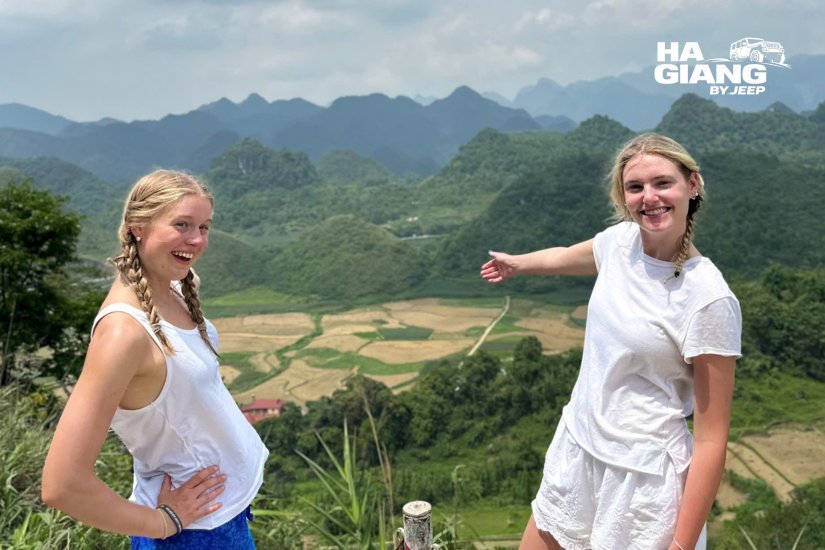 Quan Ba in the morning, an argument for the standard Ha Giang Loop direction