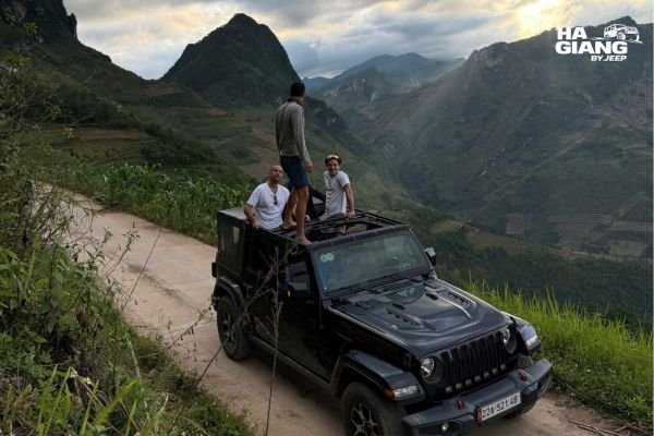 What to pack for a Ha Giang jeep tour