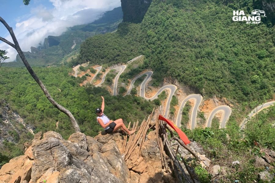 Aerial view of Khau Coc Cha Pass switchbacks stacked on mountain curves in Cao Bang
