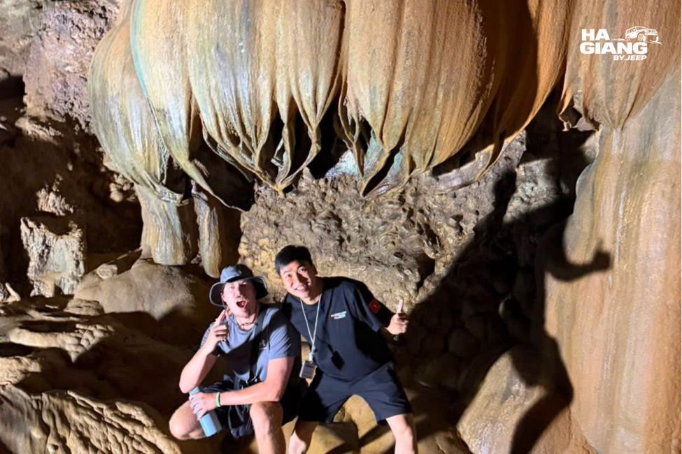 Limestone formations inside Nguom Ngao Cave near Ban Gioc