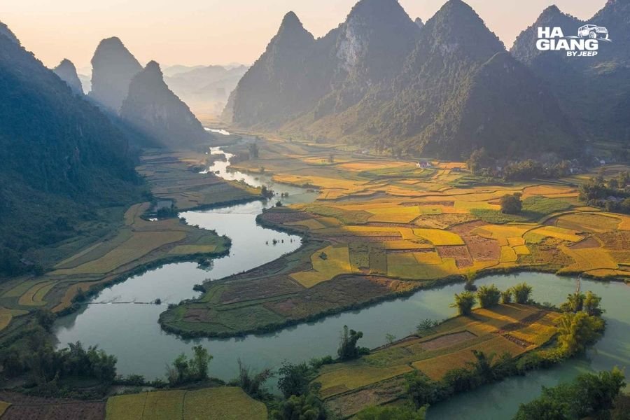 The Quay Son valley and rice fields seen from the pagoda above Ban Gioc