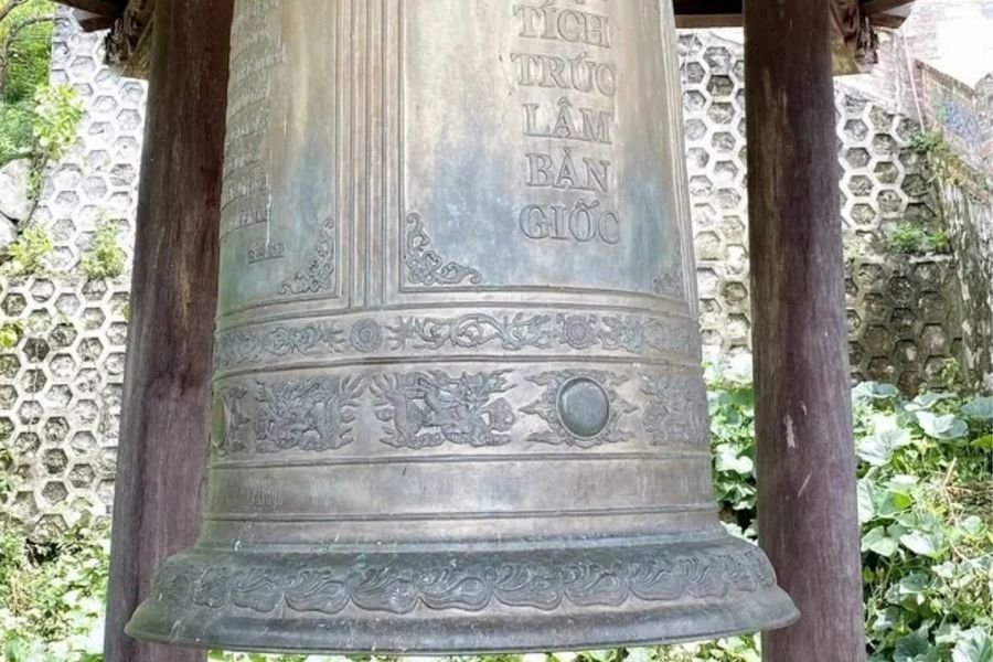 The bell tower and bronze bell at Truc Lam Phat Tich Pagoda in Cao Bang
