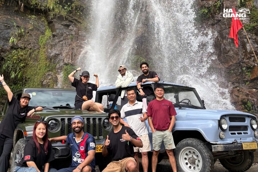 A Jeep Wrangler Rubicon available for last minute self drive rental in Ha Giang