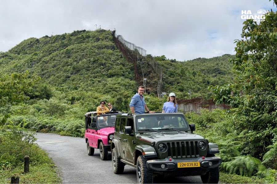 A family with children travelling by private jeep in Ha Giang