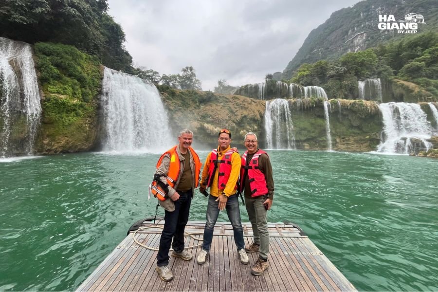 Ban Gioc Waterfall in dry season, Cao Bang